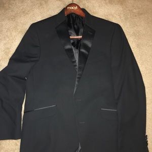 Kenneth Cole Tuxedo